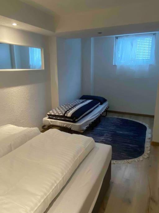 Gaestewohnung In Γκούνζμπουργκ Εξωτερικό φωτογραφία
